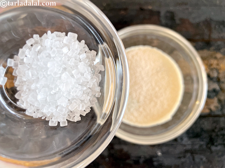 Step 7 – Add&nbsp;<!--%3Cmeta%20charset%3D%22UTF-8%22%20%2F%3E-->1 tsp&nbsp;<a href="glossary-sugar-chini-shakkar-278i">sugar</a>.