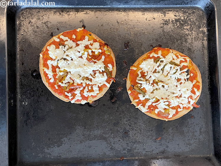 Step 35 – Bake in a preheated over at 180 C for 10 to 15 minutes.&nbsp;