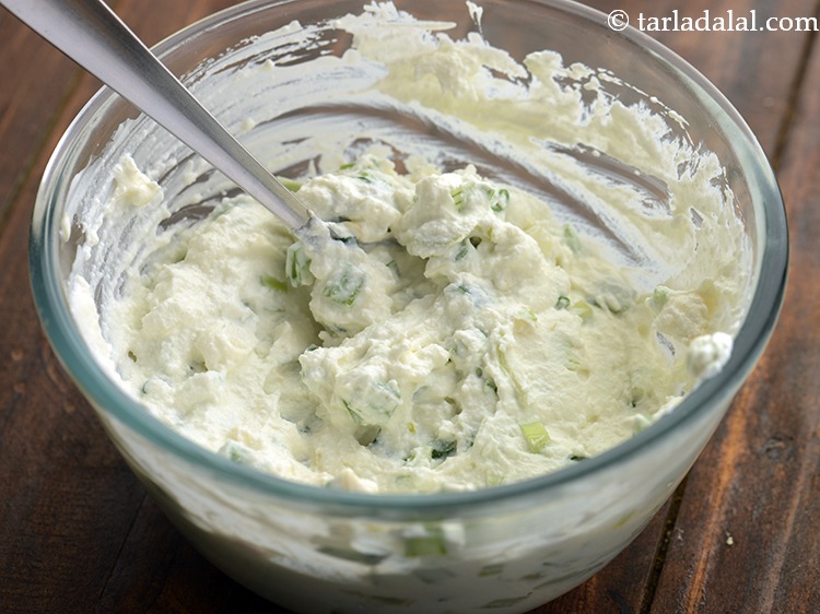 Step 9 – Mix <strong>yogurt dip &nbsp;| garlicky yogurt party dip | 10 minute curd dip | Indian …