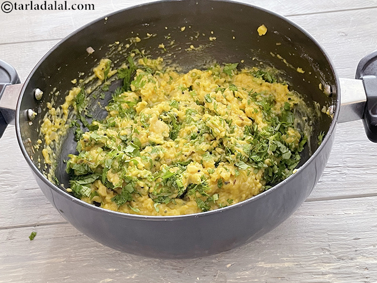 स्टेप 18 – <strong>झुनका</strong> को | <strong>मराठी झुनका | झुणका भाकरी | महाराष्ट्रीयन …