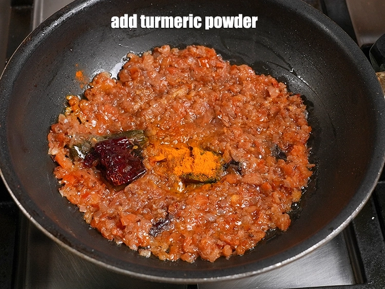 Step 20 – <p>Add ¼ tsp turmeric powder.&nbsp;</p>
