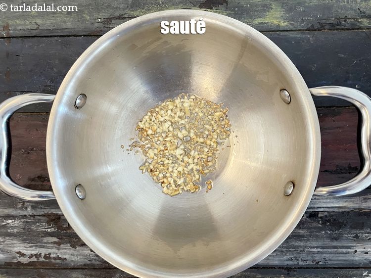 Step 6 – <p>Saute.</p>