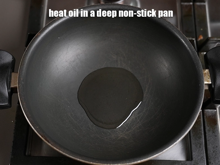 Step 8 – <p>Heat 2 tbsp oil in a deep non-stick pan.</p>