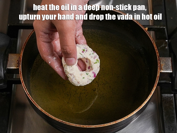 Step 22 – <p><span style="background-color:rgb(255,255,255);color:rgb(0,0,0);">Heat the oil in a deep non-stick pan, upturn your hand and drop the …