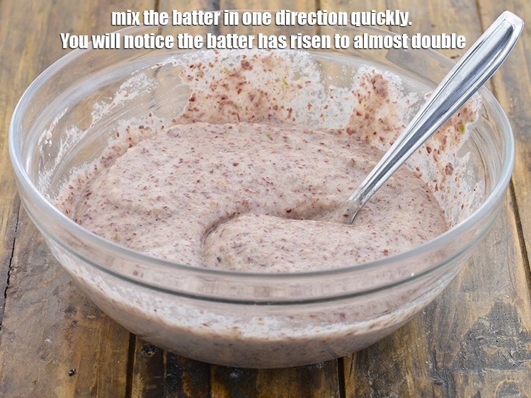 Step 10 – <p><span style="background-color:rgb(255,255,255);color:rgb(0,0,0);">Mix the batter in one direction quickly. You will notice the batter has risen …