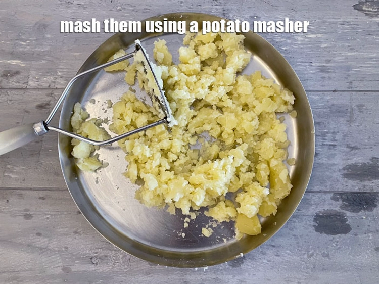 Step 15 – <p><span style="background-color:rgb(255,255,255);color:rgb(0,0,0);">Mash them using a potato masher or heavy fork. Ensure that there are no …