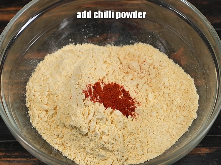 Step 34 – <p><span style="background-color:rgb(255,255,255);color:rgb(0,0,0);">Add&nbsp;1/4 tsp&nbsp;</span><a href="https://www.tarladalal.com/glossary-chilli-powder-red-chilli-powder-339i">chilli powder</a><span style="background-color:rgb(255,255,255);color:rgb(0,0,0);">.</span></p>