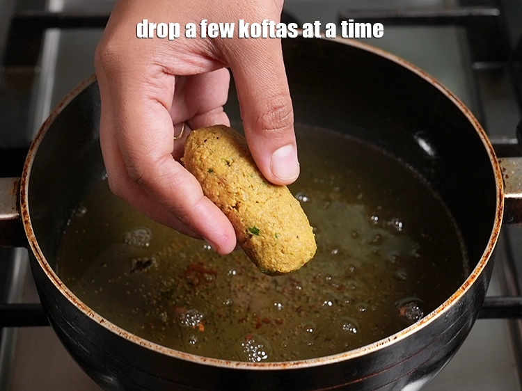 Step 23 – <p>Drop a few koftas at a time.</p>