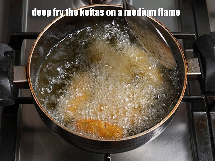 Step 24 – <p>Deep fry the koftas on a medium flame.</p>