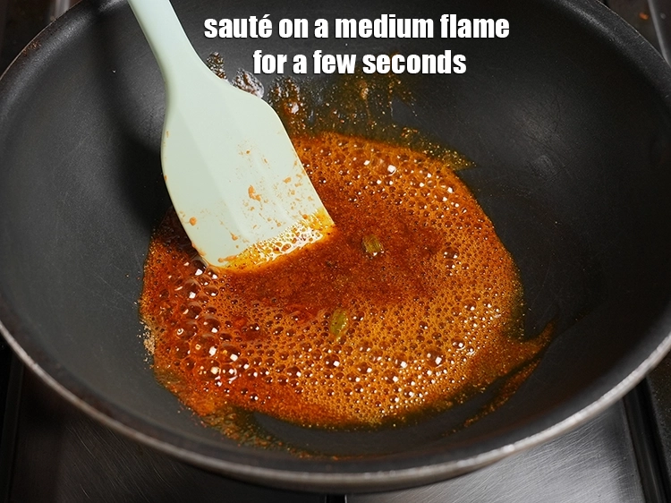 Step 31 – <p>Sauté on a medium flame for a few seconds.&nbsp;</p>