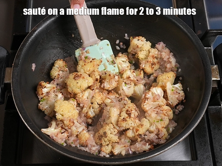 Step 15 – <p>Sauté on a medium flame for 2 to 3 minutes.&nbsp;</p>