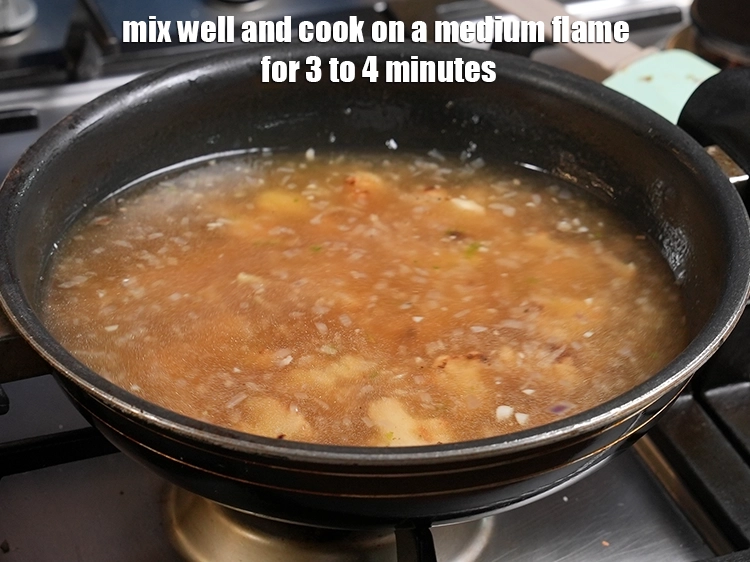 Step 19 – <p>Mix well and cook on a medium flame for 3 to 4 minutes, while stirring …