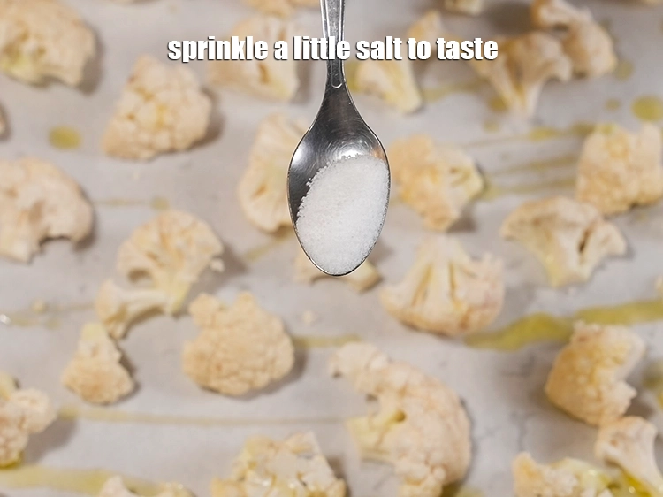 Step 3 – <p>Sprinkle a little salt to taste.&nbsp;</p>