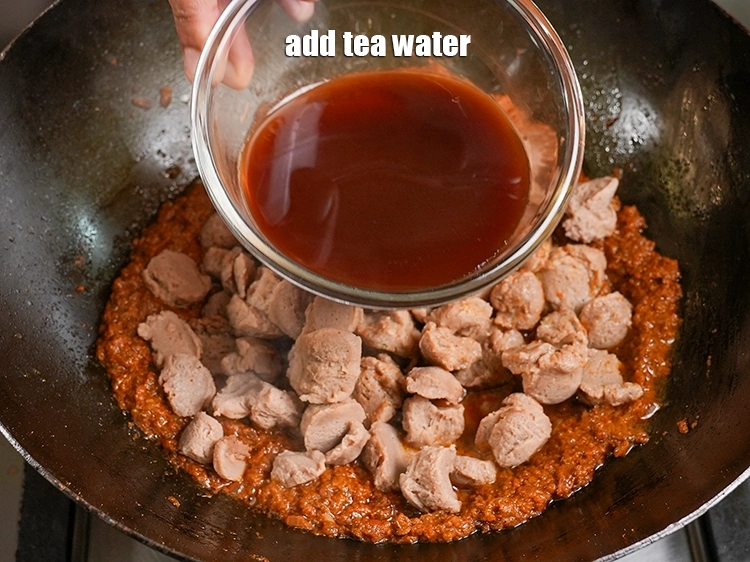 Step 29 – <p>Add the tea water.</p>