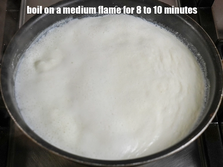 Step 4 – <p>Boil on a medium flame for 8 to 10 minutes.</p>