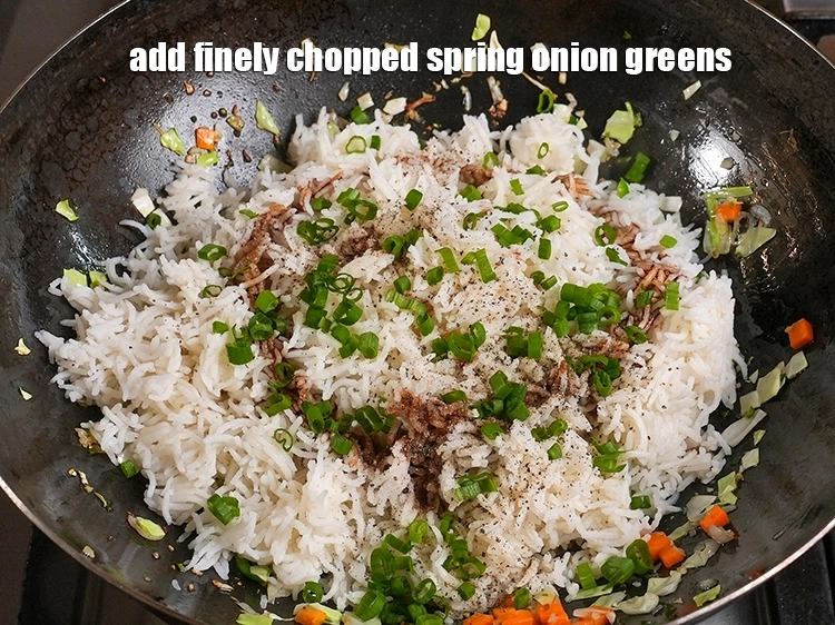Step 16 – <p>Add ½ cup finely <a href="https://www.tarladalal.in/glossary-spring-onion-greens-hare-pyaz-ke-patte-445i#ing_2424"><u>chopped spring onion greens</u></a>.</p>