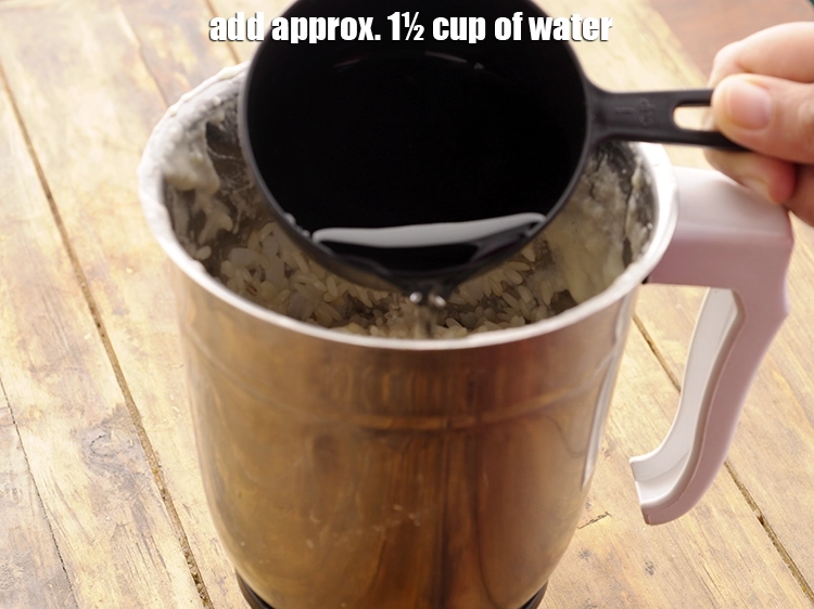Step 30 – <p><span style="background-color:rgb(255,255,255);color:rgb(0,0,0);">Add approx. 1½ cup of water. Add enough water to grind the batter and …