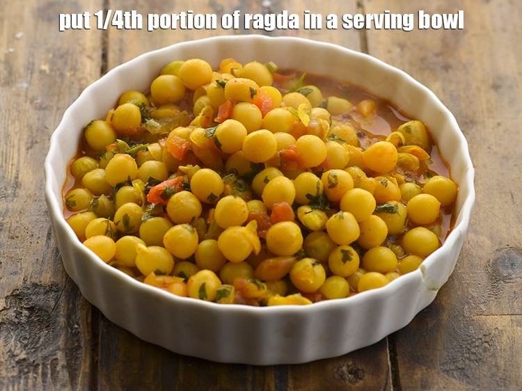 Step 29 – <p>To assemble <strong>sev usal</strong>, put 1/4th portion of ragda in a serving bowl.</p>