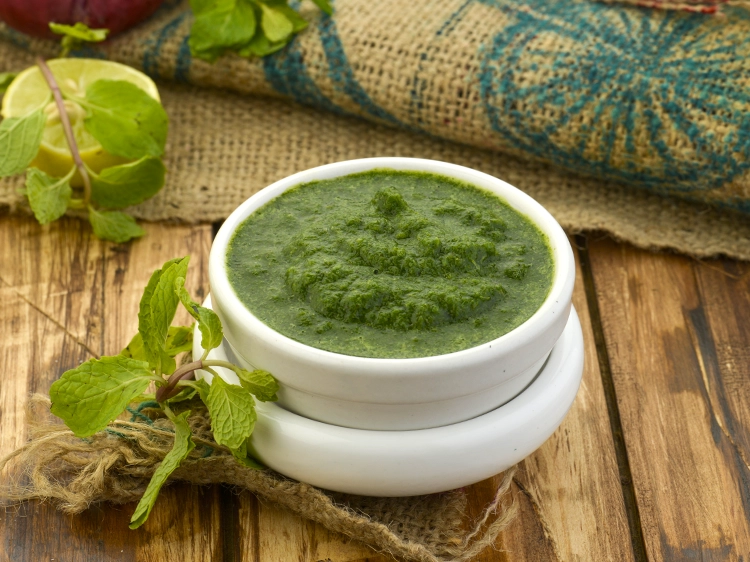 Step 21 – <p><strong>Mint Chutney – An Accompaniment to Healthy Starters &amp; Snacks.</strong> With just 10 calories per …