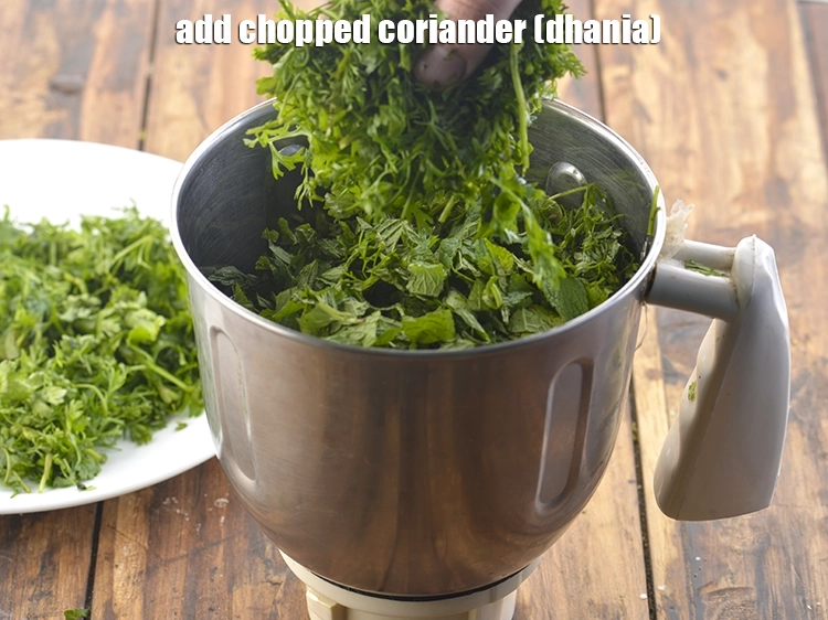 Step 10 – <p>Then add the coriander leaves.</p>