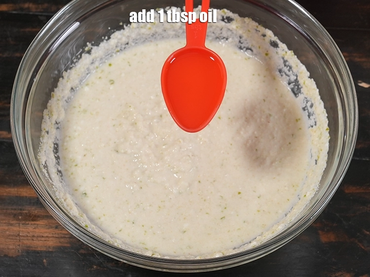 Step 6 – <p>Add the 1<span style="background-color:rgb(255,255,255);color:rgb(0,0,0);"> tbsp </span><a href="https://www.tarladalal.com/glossary-oil-671i"><u>oil</u></a><u>.</u></p>