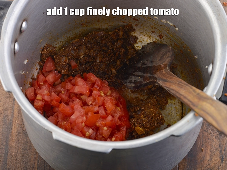 Step 17 – <p>Add the tomatoes. Make sure to take the red and juicy variety of tomatoes.</p>