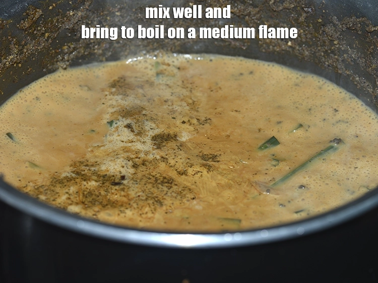 Step 10 – <p>Mix well and bring to boil on a medium flame.</p>
