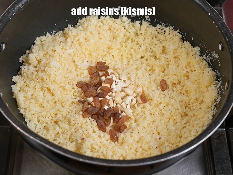 Step 13 – <p><span style="background-color:rgb(255,255,255);color:rgb(0,0,0);">Add raisins.</span></p>