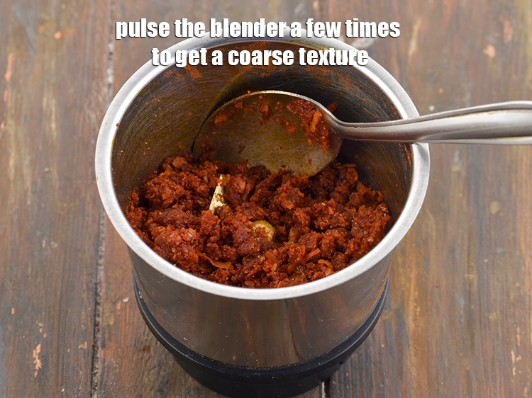 Step 17 – <p><span style="background-color:rgb(255,255,255);color:rgb(0,0,0);">Pulse the blender a few times to get a coarse texture like dry chutney …