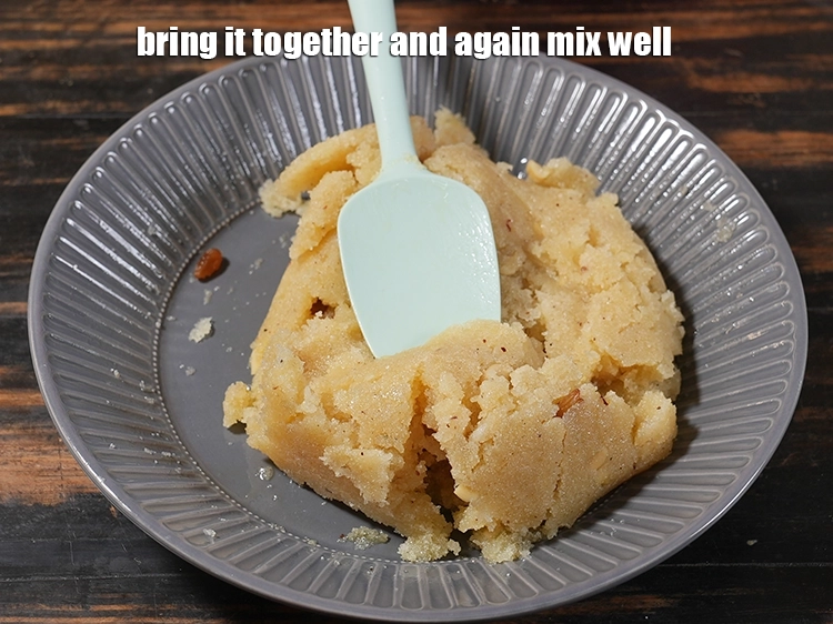 Step 24 – <p>After cooling, remember to mix the mixture well so it becomes smooth.</p>