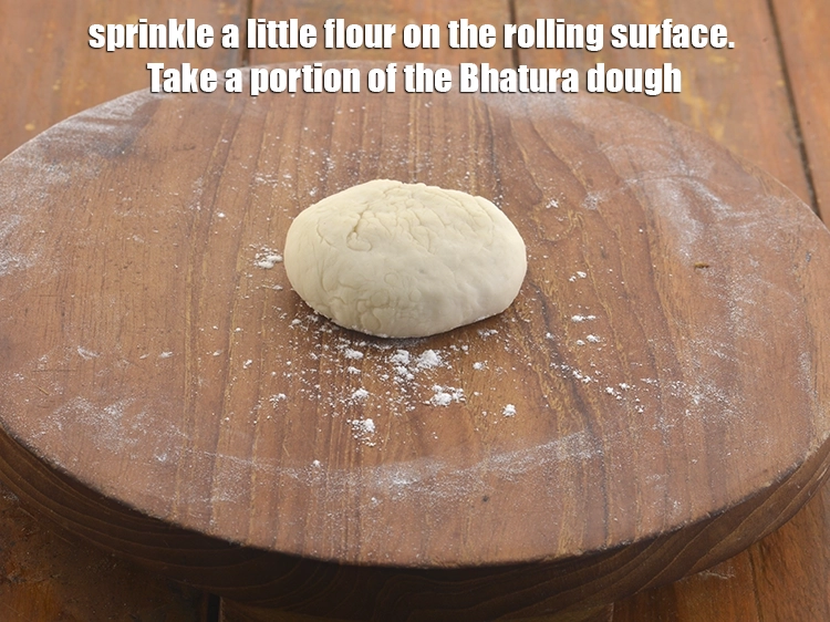 Step 17 – <p><span style="background-color:rgb(255,255,255);color:rgb(0,0,0);">Sprinkle a little flour on the rolling surface. This will prevent the dough from …