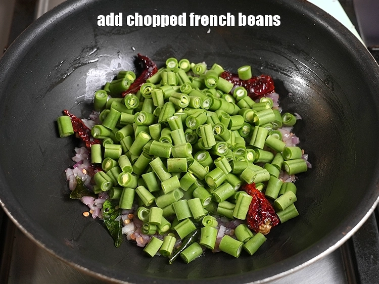Step 14 – <p>Add french beans. Ensure the beans and carrots are cut evenly for easier cooking.</p>