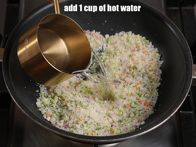 Step 11 – <p><span style="background-color:rgb(255,255,255);color:rgb(34,34,34);">Add 1 cup of hot water.</span></p>