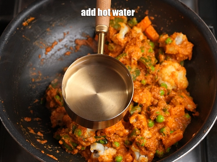 Step 36 – <p><span style="background-color:rgb(255,255,255);color:rgb(0,0,0);">Add 1 cup hot water.</span></p>