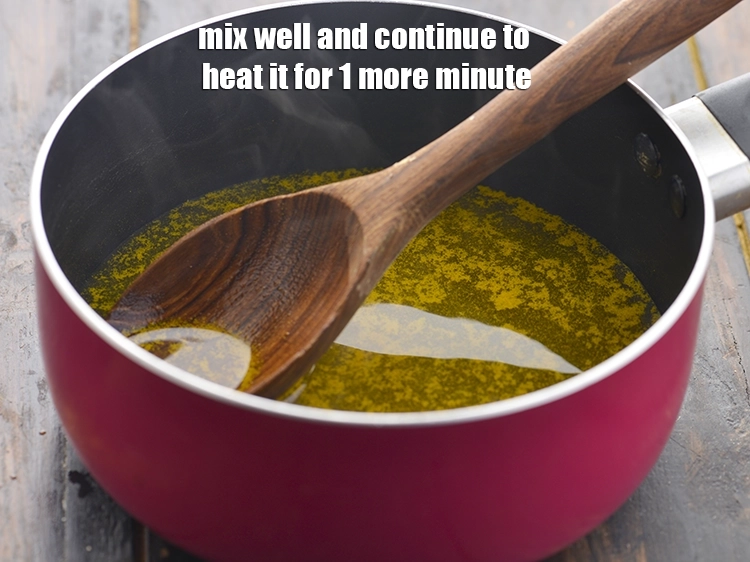 Step 4 – <p>Mix well and continue to heat it for 1 more minute.</p>