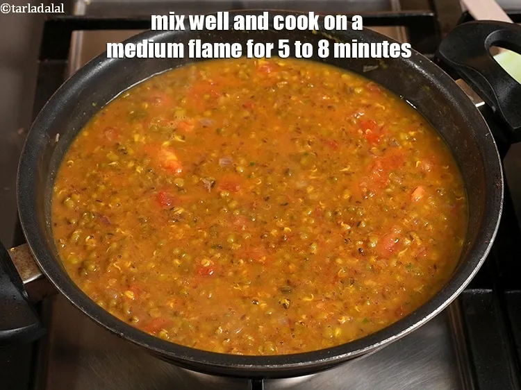 Step 28 – <p>Mix well and cook on a medium flame for 5 to 8 minutes, while stirring …