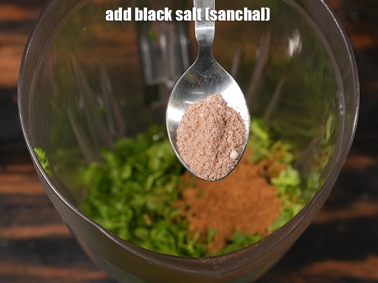 Step 13 – <p>Add the <span style="background-color:rgb(255,255,255);color:rgb(0,0,0);">1 tsp </span><a href="https://www.tarladalal.com/glossary-black-salt-sanchal-kala-namak-422i"><u>black salt (sanchal)</u></a>.</p>