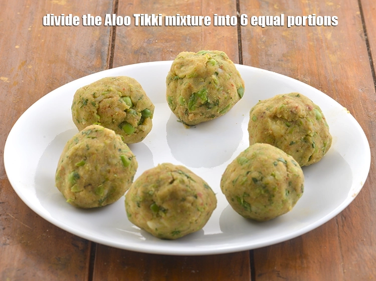 Step 10 – <p>Divide the&nbsp;<strong>Aloo Tikki recipe (Punjabi Aloo Tikki)&nbsp;</strong>mixture into 6 equal portions.</p>