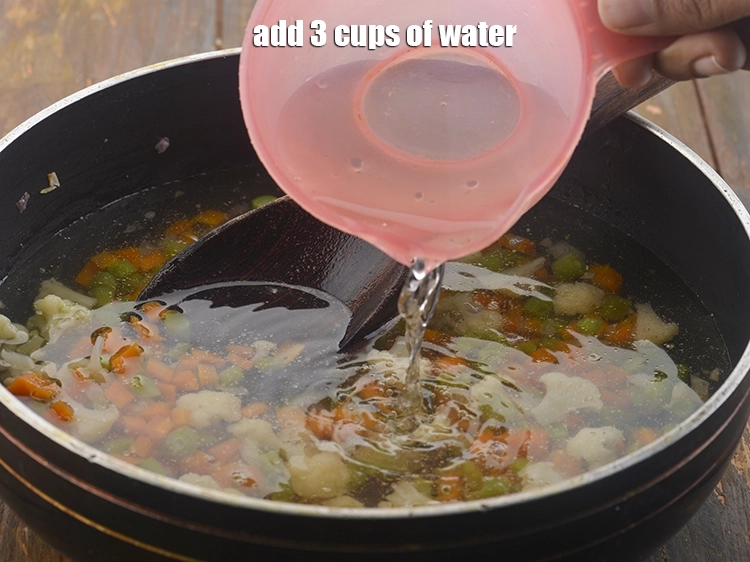 Step 7 – <p><span style="background-color:rgb(255,255,255);color:rgb(0,0,0);">Add 3 cups of water. You can use the same water that you used …