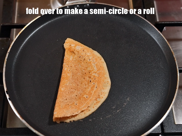 Step 19 – <p>Fold over to make a semi-circle or a roll.</p>