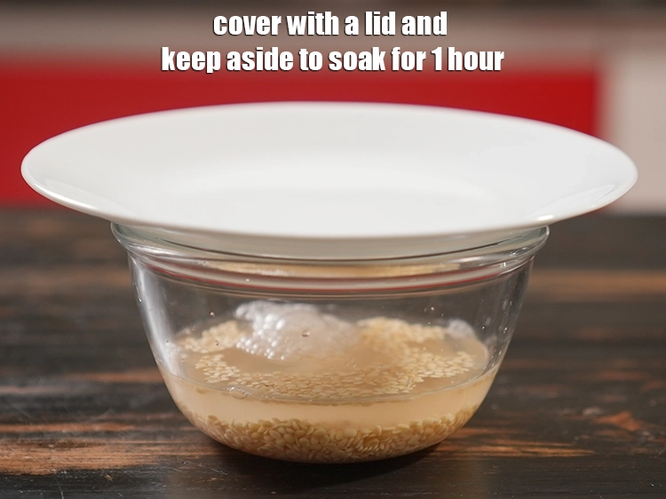 Step 3 – <p><span style="background-color:rgb(255,255,255);color:rgb(0,0,0);">Cover with a lid and keep aside to soak for 1 hour.</span></p>