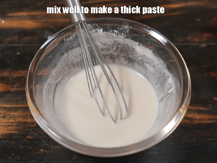 Step 17 – <p>Mix well to make a thick paste. Keep aside.</p>