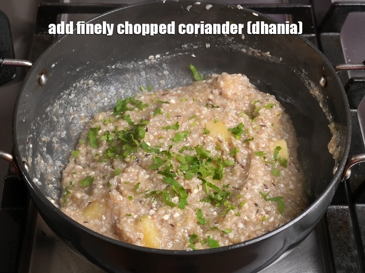 Step 26 – <p><span style="background-color:rgb(255,255,255);color:rgb(0,0,0);">Sprinkle with 1 tbsp finely chopped </span><a href="https://www.tarladalal.com/glossary-coriander-dhania-kothmir-369i"><u>coriander (dhania) </u></a><span style="background-color:rgb(255,255,255);color:rgb(0,0,0);">optional on&nbsp;</span><strong>buckwheat khichdi (kuttu …