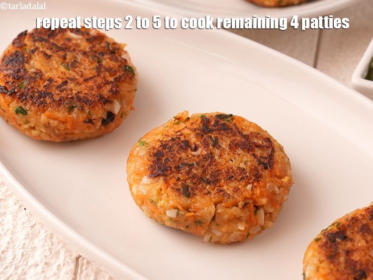 Step 56 – <p>Repeat steps 2 to 5 to cook remaining 4 patties.</p>