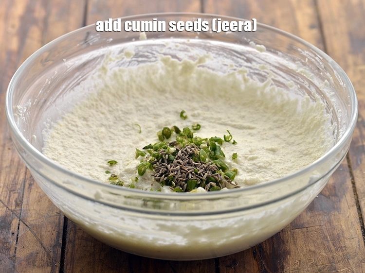 Step 18 – <p>Add <span style="background-color:rgb(255,255,255);color:rgb(0,0,0);">1/2 tsp </span><a href="https://www.tarladalal.com/glossary-cumin-seeds-jeera-zeera-381i"><u>cumin seeds (jeera)</u></a>.</p>