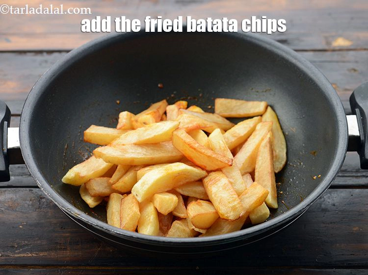 Step 20 – <p>Add the fried batata chips.</p>