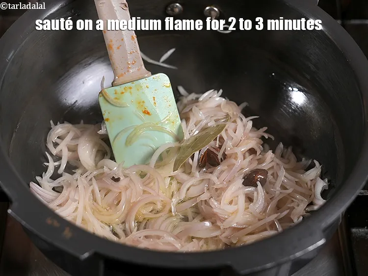 Step 12 – <p>Sauté on a medium flame for 2 to 3 minutes.</p>