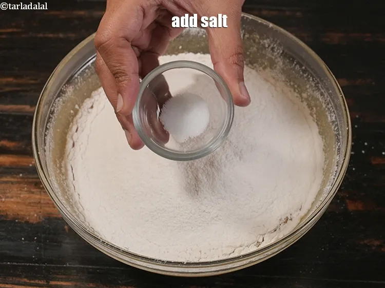 Step 15 – <p>Add a pinch of salt.</p>