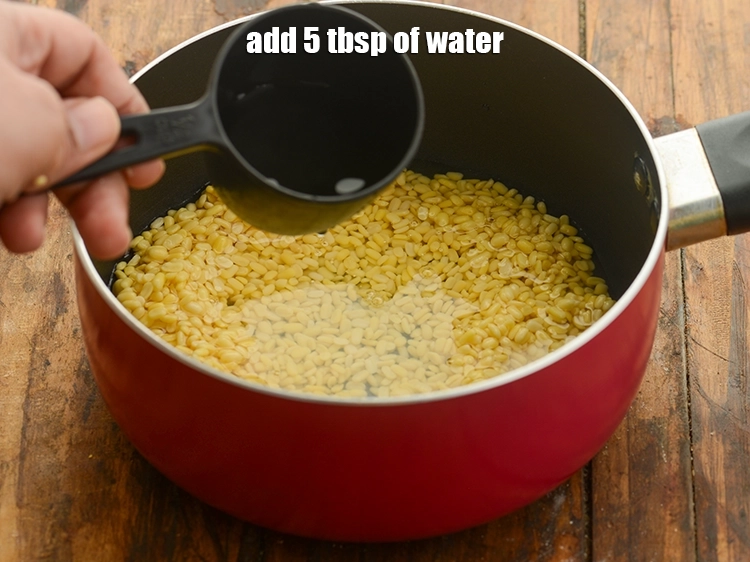 Step 9 – <p><span style="background-color:rgb(255,255,255);color:rgb(0,0,0);">Add 5 tbsp of water.</span></p>