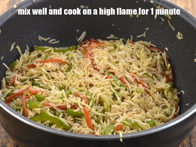 Step 39 – <p><span style="background-color:rgb(255,255,255);color:rgb(0,0,0);">Mix well and cook on a high flame for 1 minute.</span></p>
